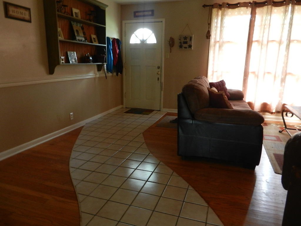 840 Patton Ferry Road Kingston, TN 37763 - Photo 7 of 19 Gallery Image 7