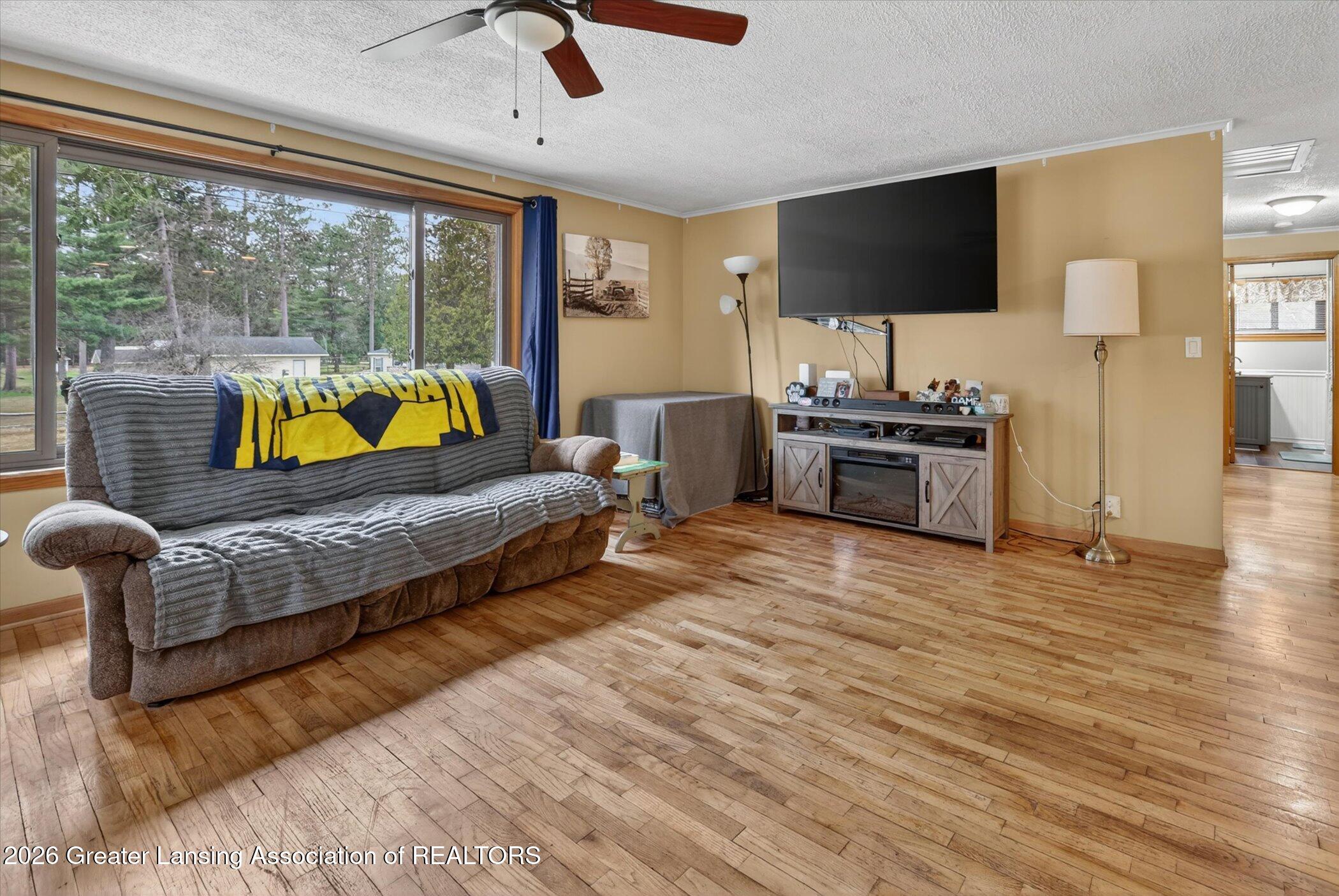 6440 Richard Road Grayling, MI 49738 - Photo 7 of 47 07-6440-Richard-Rd-Windowstill