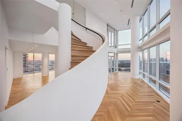 a view of an entryway