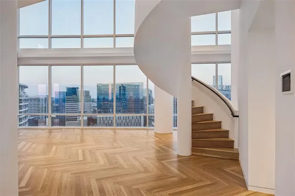a view of an entryway
