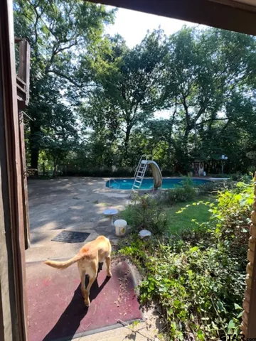 a view of outdoor space with mountain view