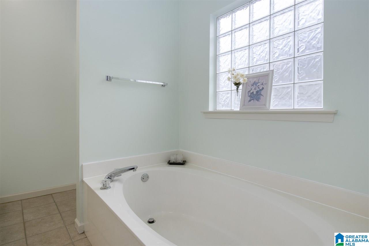 1016 Valhalla Way Calera, AL 35040 - Photo 17 of 26