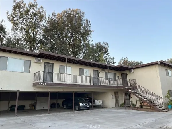 $1,660 | 5941 Limonite Avenue, Unit C, Jurupa Valley, CA 92509