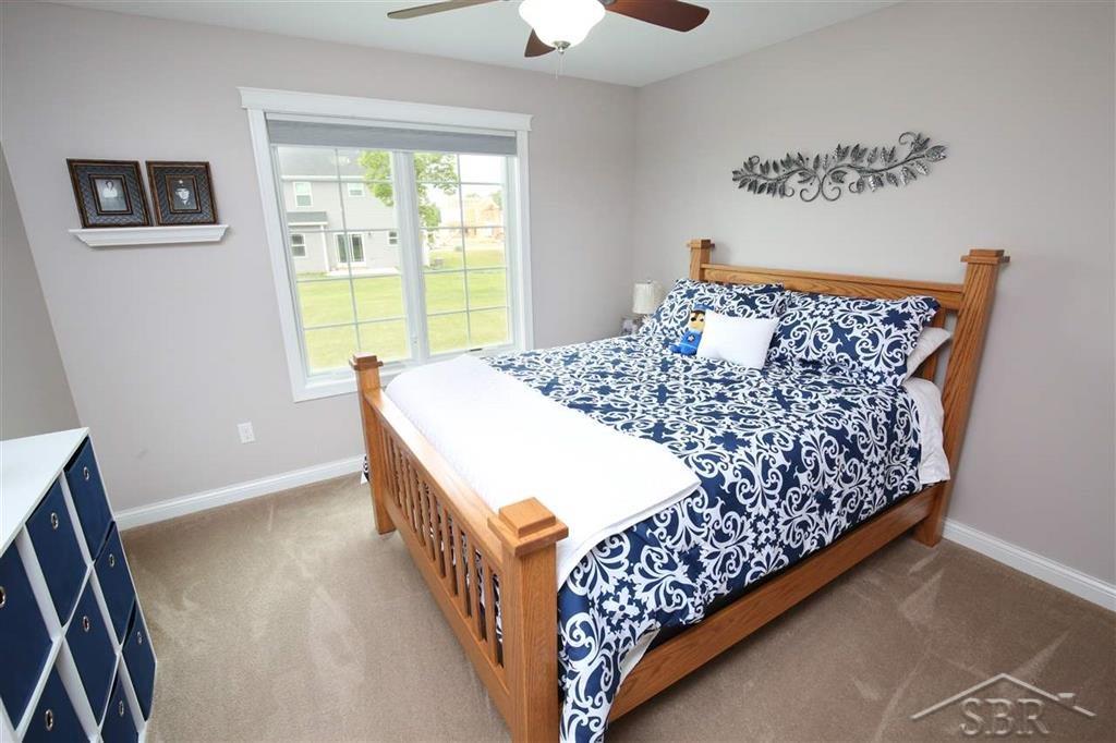 8445 Summer Ridge Court Freeland, MI 48623 - Photo 21 of 40 31388212-20.JPG
