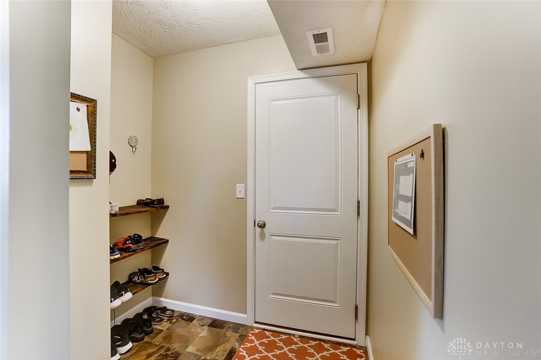 1615 South Branch Road Dayton, OH 45458 - Photo 19 of 52 Gallery Image 19