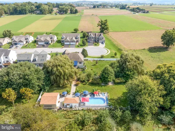 $749,900 | 132 Creekview Drive, Paradise, PA 17562