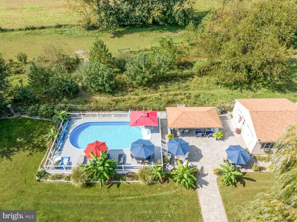 $749,900 | 132 Creekview Drive, Paradise, PA 17562