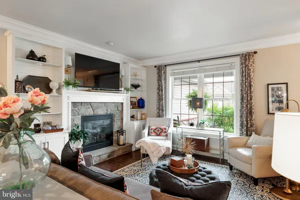 $749,900 | 132 Creekview Drive, Paradise, PA 17562