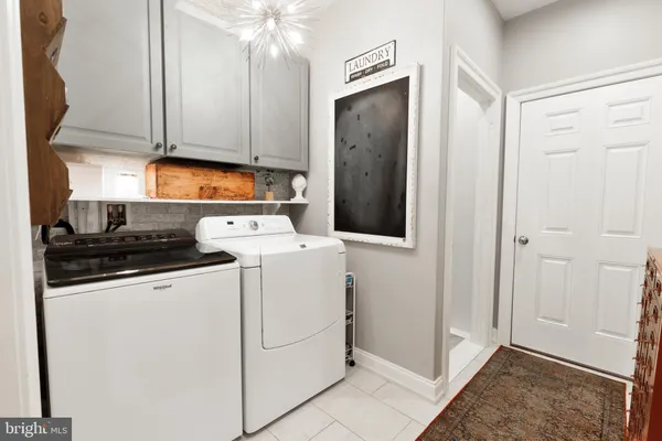 $749,900 | 132 Creekview Drive, Paradise, PA 17562