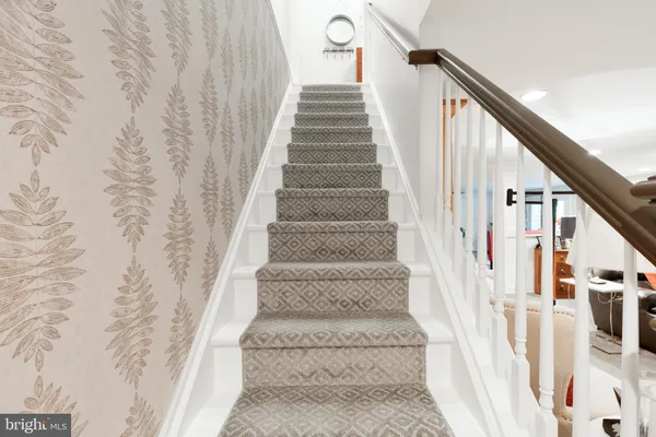 $749,900 | 132 Creekview Drive, Paradise, PA 17562