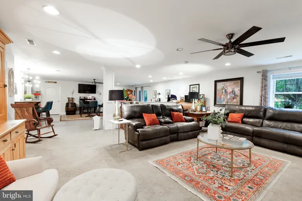 $749,900 | 132 Creekview Drive, Paradise, PA 17562