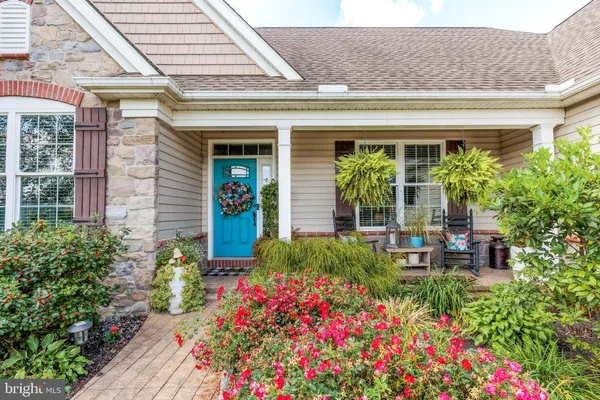 $749,900 | 132 Creekview Drive, Paradise, PA 17562