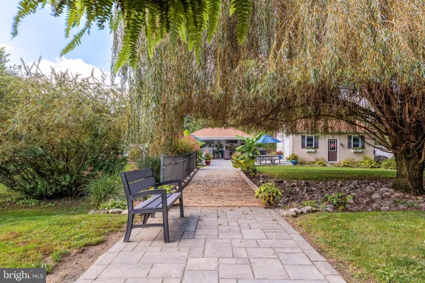 $749,900 | 132 Creekview Drive, Paradise, PA 17562