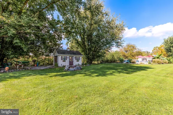 $749,900 | 132 Creekview Drive, Paradise, PA 17562