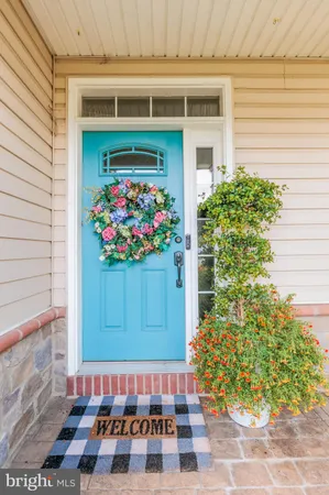 $749,900 | 132 Creekview Drive, Paradise, PA 17562