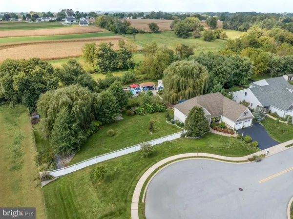 $749,900 | 132 Creekview Drive, Paradise, PA 17562