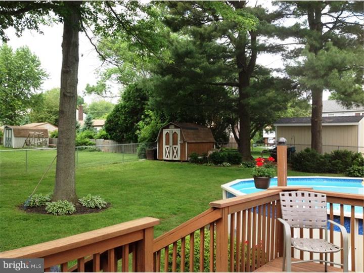 2440 Larkin Road Boothwyn, PA 19061 - Photo 22 of 25 Exterior Back