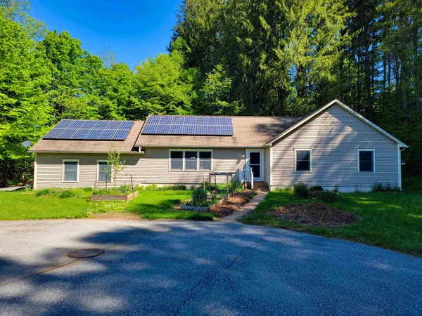$455,000 | 58 Tuckaway Lane, Northfield, VT 05663