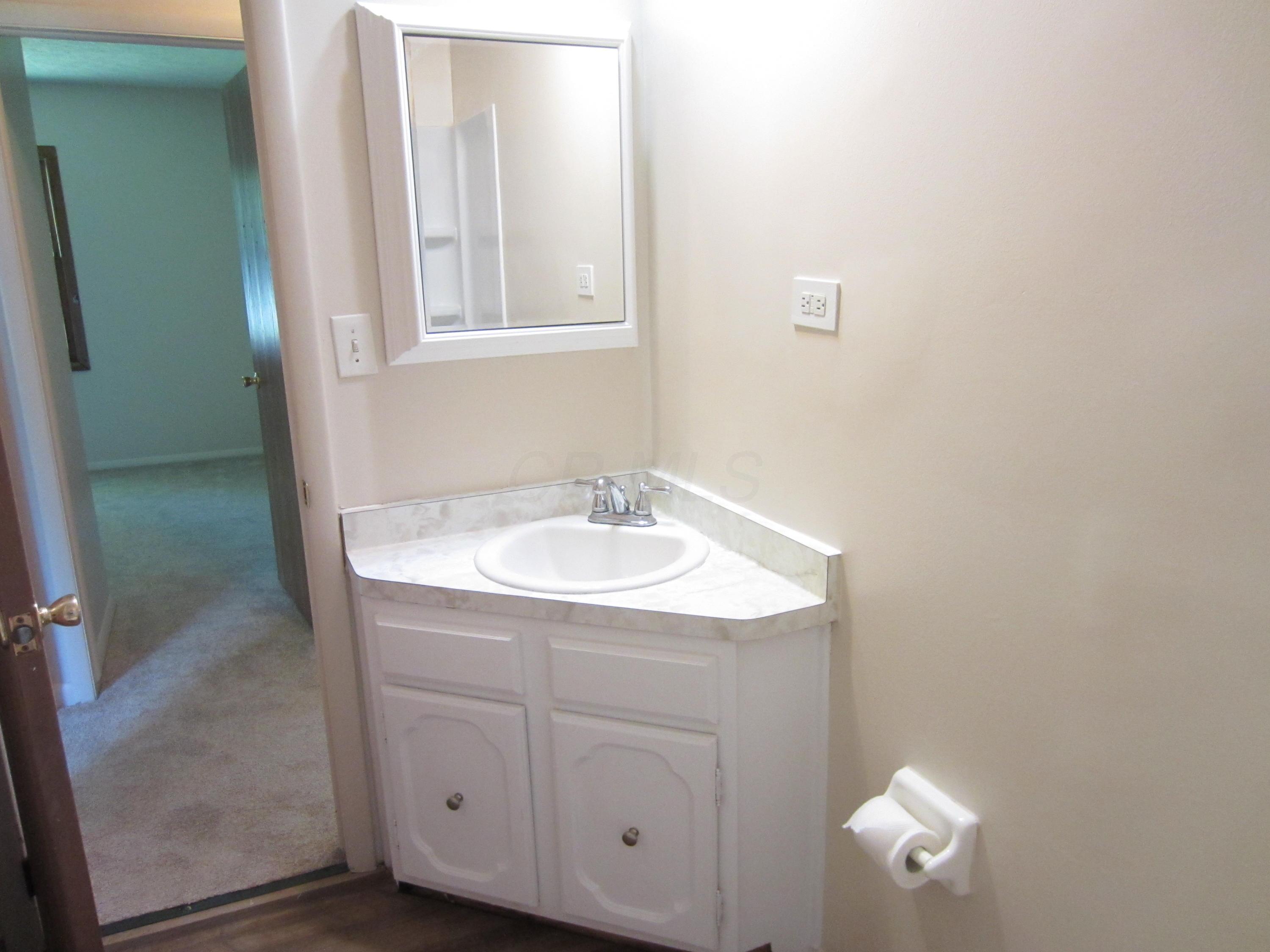 14076 Cleveland Road Southwest Pataskala, OH 43062 - Photo 24 of 34