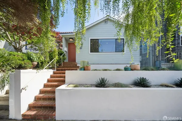$1,600,000 | 121 Lower Terrace, San Francisco, CA 94114