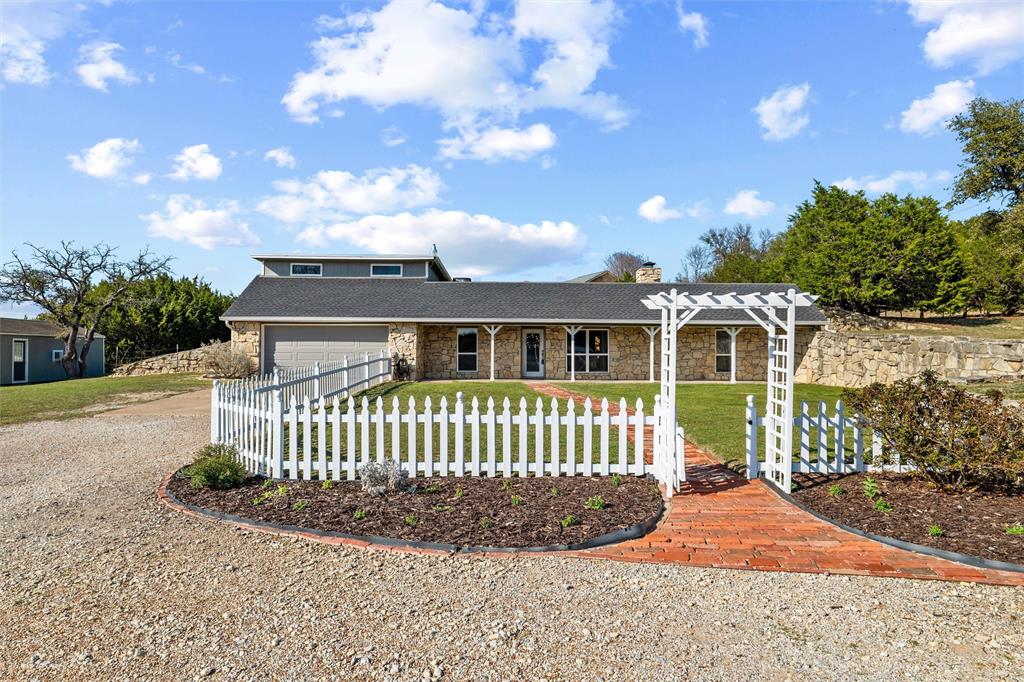 413 Meadowview Road Weatherford, TX 76087 - Photo 1 of 40