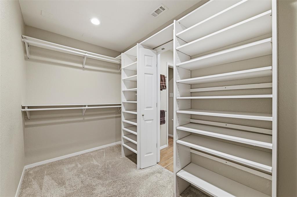 413 Meadowview Road Weatherford, TX 76087 - Photo 34 of 40 Primary bedroom Closet