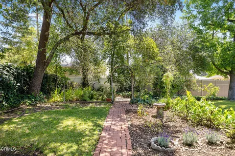 $2,295,000 | 5108 Caroli Lane, La Canada Flintridge, CA 91011