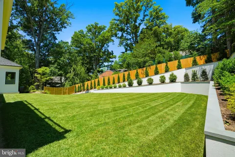 $5,295,000 | 6008 Oakdale Road, McLean, VA 22101
