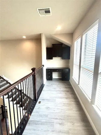 $3,000 | 1049 West 22nd Street, Unit H, Houston, TX 77008