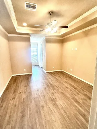 $3,000 | 1049 West 22nd Street, Unit H, Houston, TX 77008