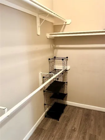 $3,000 | 1049 West 22nd Street, Unit H, Houston, TX 77008