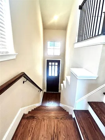 $3,000 | 1049 West 22nd Street, Unit H, Houston, TX 77008