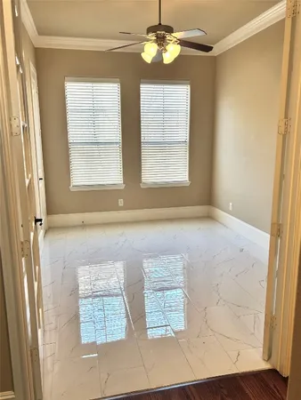 $3,000 | 1049 West 22nd Street, Unit H, Houston, TX 77008