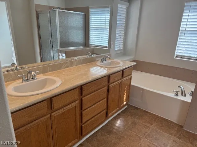 $1,795 | 1932 West Hammer Lane, North Las Vegas, NV 89031