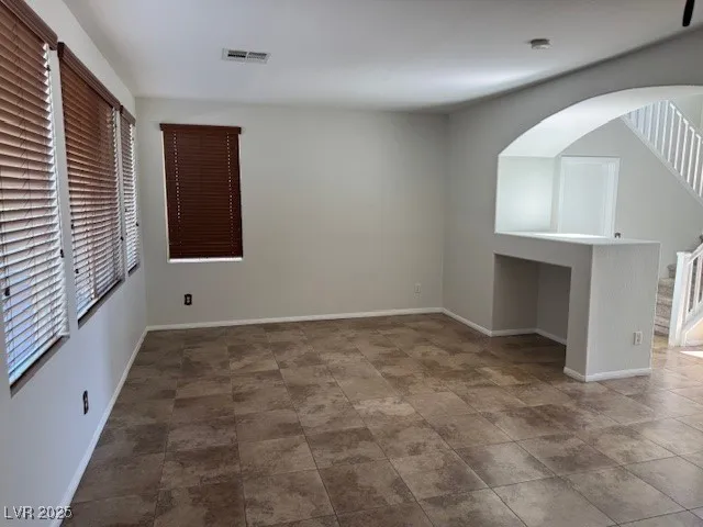 $1,795 | 1932 West Hammer Lane, North Las Vegas, NV 89031