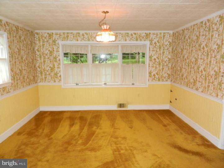 32 Lake Road Oley, PA 19547 - Photo 7 of 25 Gallery Image 7