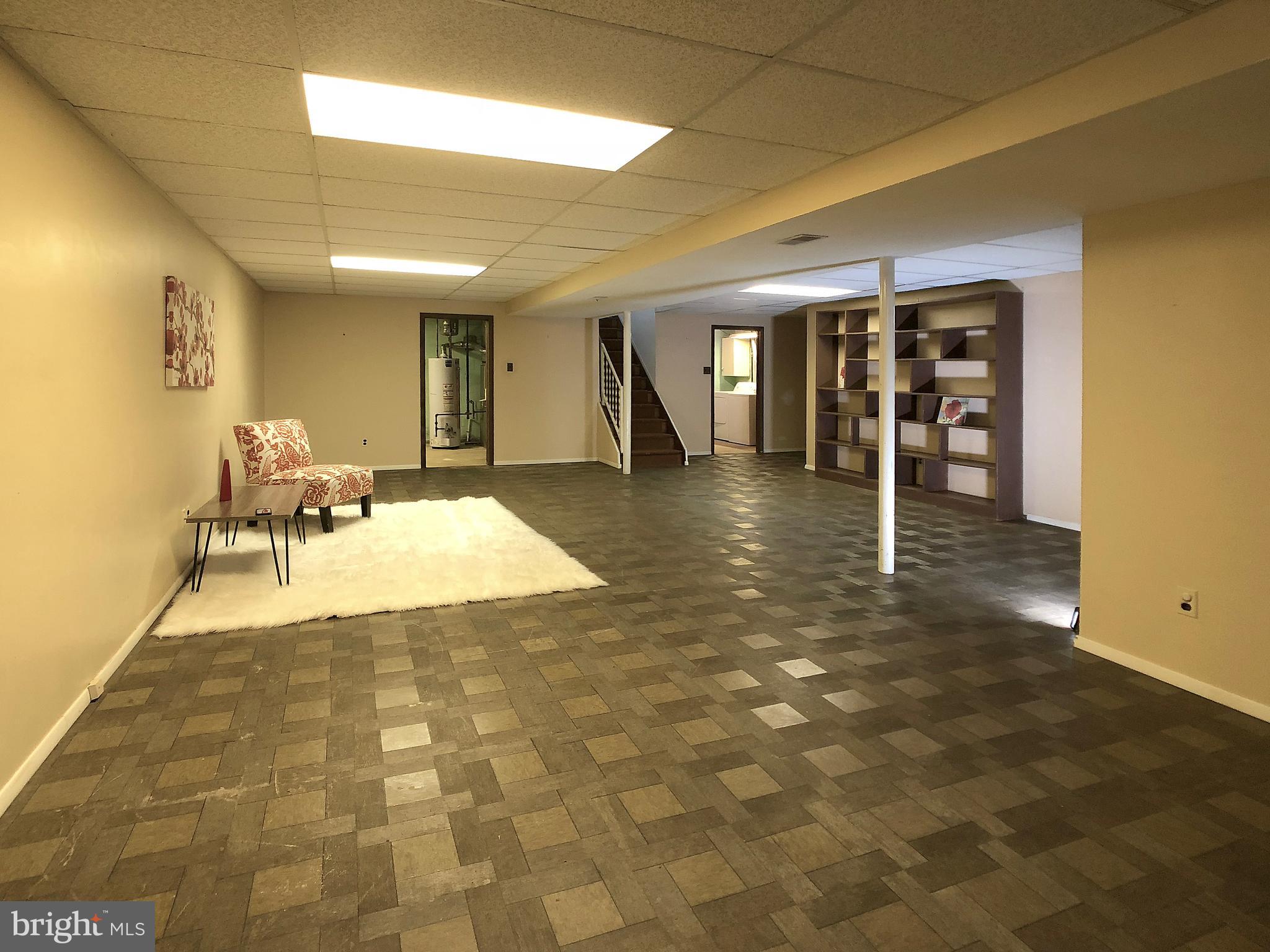 14 Flanders Ridge Court Cockeysville, MD 21030 - Photo 20 of 29 Huge Basement - 850 sq ft finished!