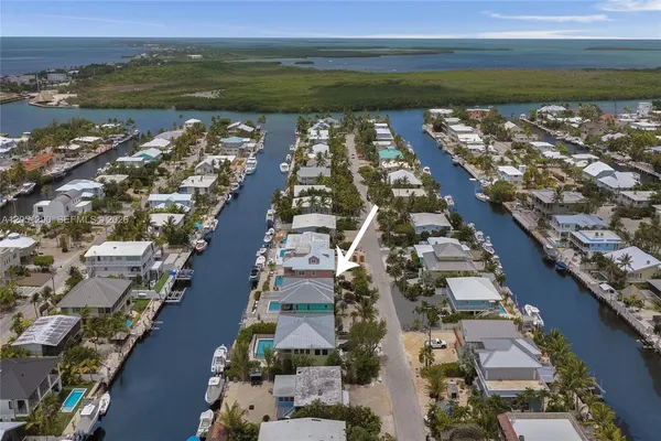 $2,795,000 | 107 Valencia Drive, Islamorada, FL 33036