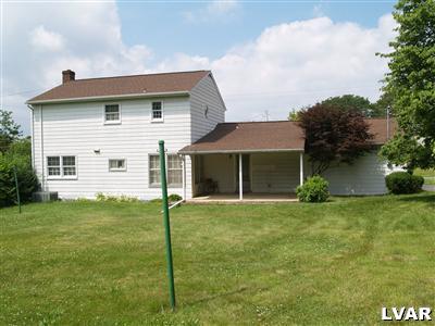3224 Santee Road Bethlehem, PA 18020 - Photo 3 of 14 Gallery Image 3