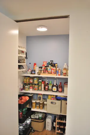 $190,000 | 321 Deerpath Drive, Unit 210, Schererville, IN 46375