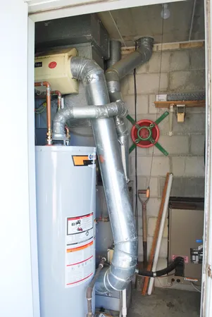 $190,000 | 321 Deerpath Drive, Unit 210, Schererville, IN 46375