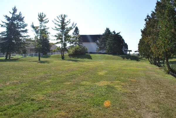 $190,000 | 321 Deerpath Drive, Unit 210, Schererville, IN 46375