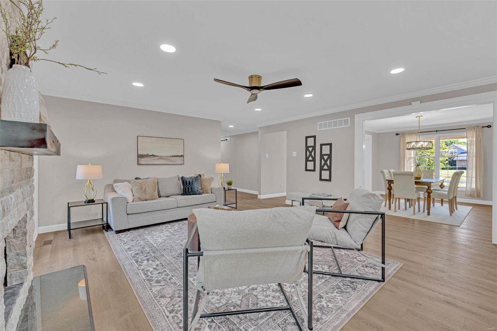 15895 Kettington Road Chesterfield, MO 63017 - Photo 11 of 54 Gallery Image 11