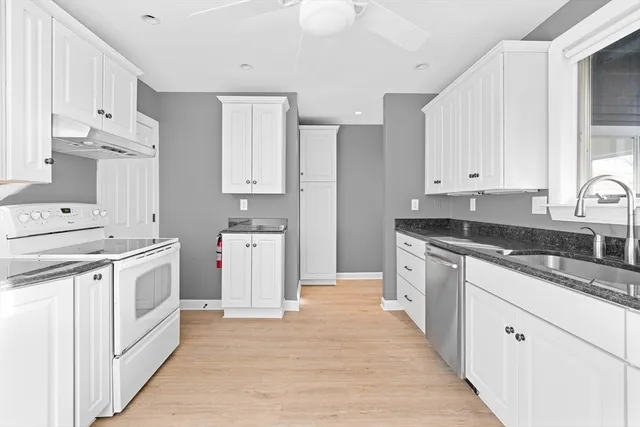 $2,990 | 29 Fenwick Street, Unit 1, Somerville, MA 02145