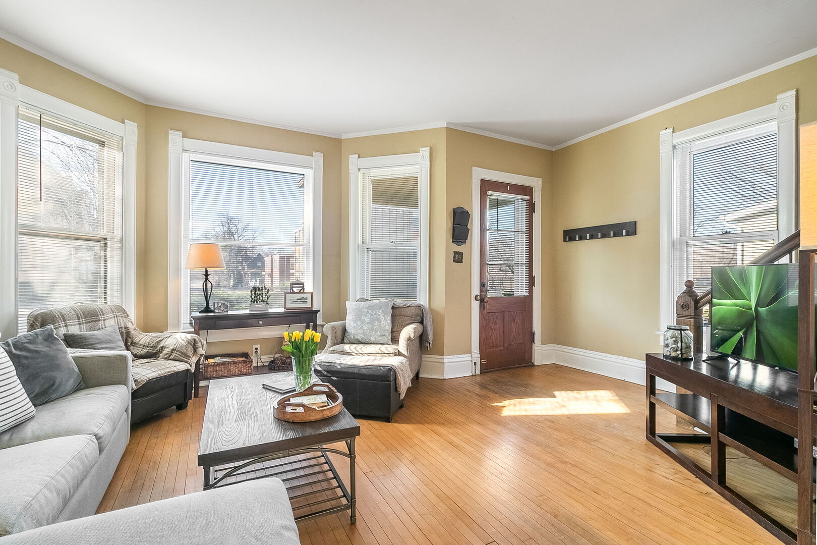 124 Forest Avenue Riverside, IL 60546 - Photo 2 of 24 Gallery Image 2