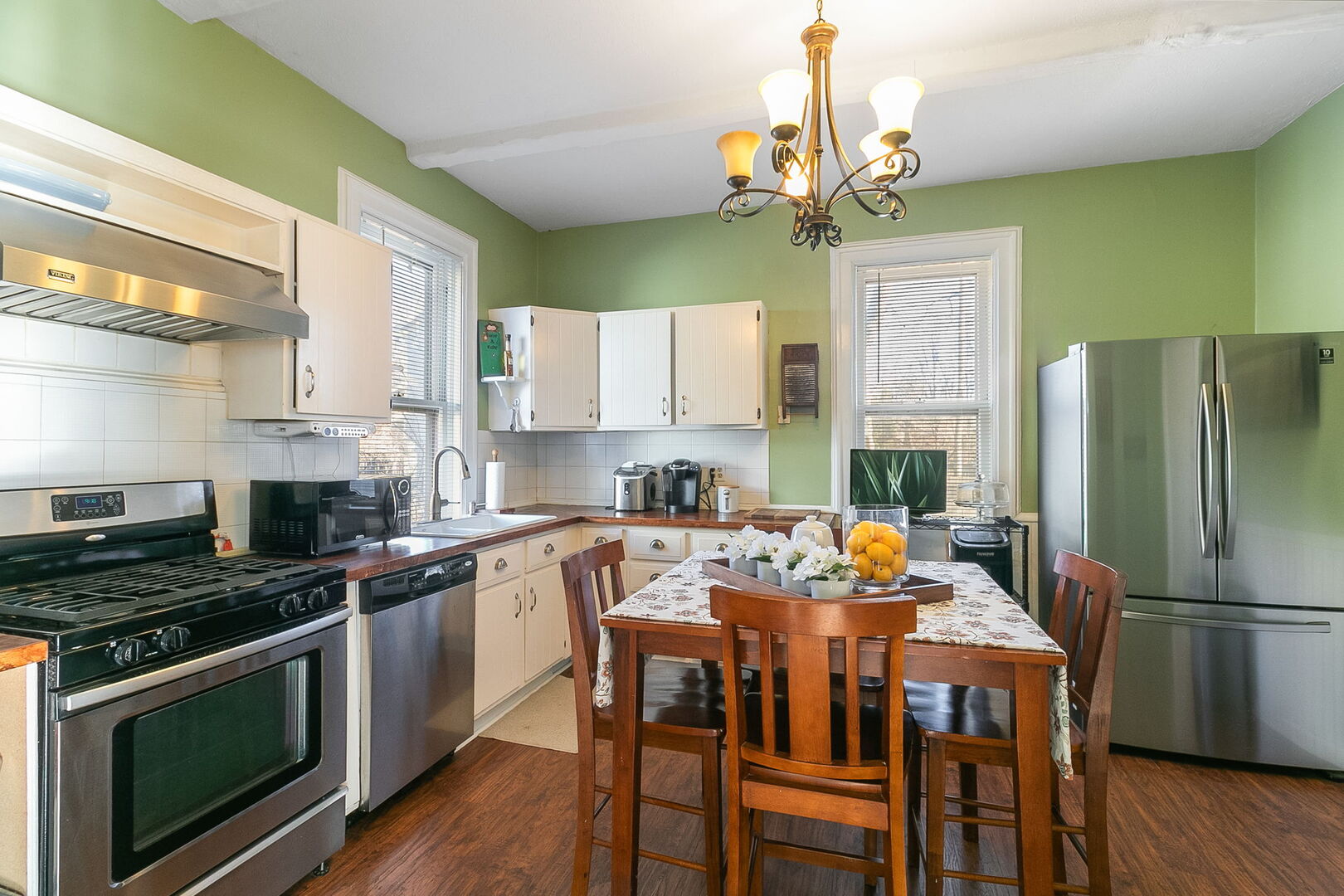 124 Forest Avenue Riverside, IL 60546 - Photo 7 of 24 Gallery Image 7