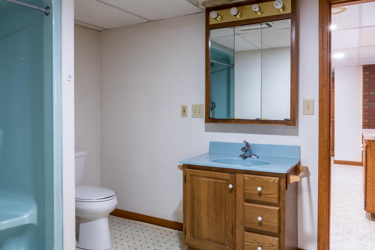 1289 Royalsborough Road Durham, ME 04222 - Photo 46 of 59 54-Apt. full bath (1 of 2)