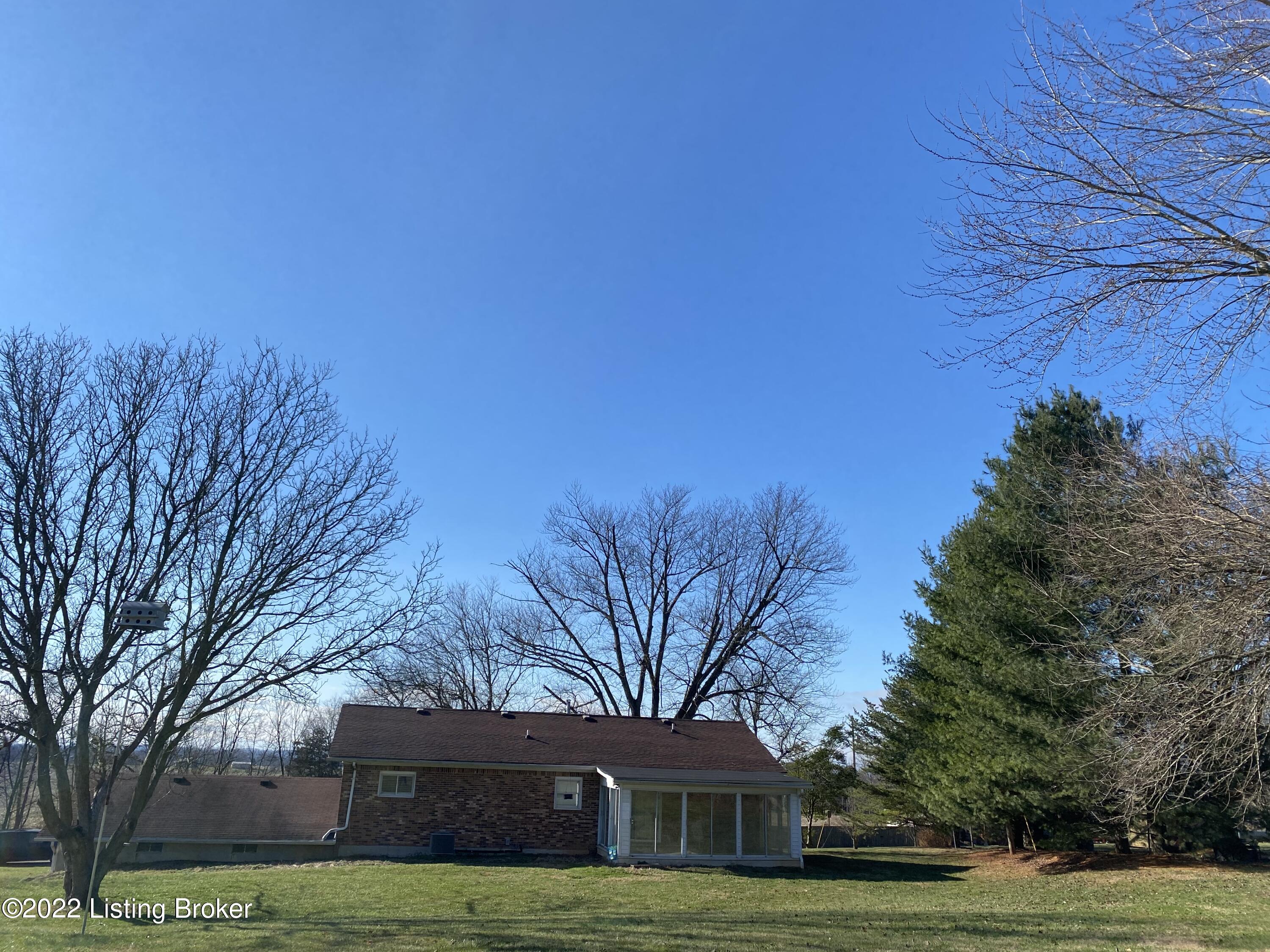50 True Angle Road Brandenburg, KY 40108 - Photo 9 of 39 03731989-A390-416D-A0AE-F3ADE5255FD0