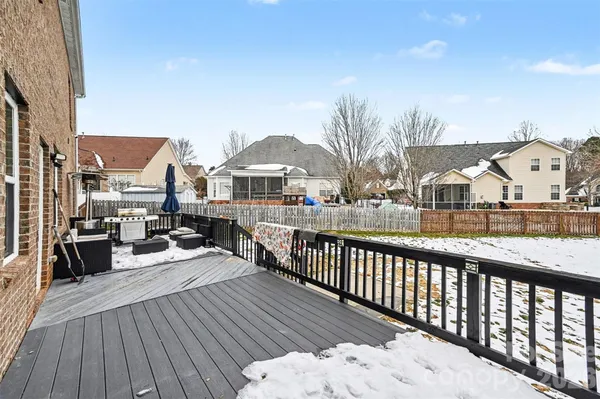 a view of a backyard of the house