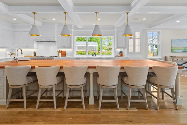 $6,999,990 | 64 Pershing Lane, Orleans, MA 02653